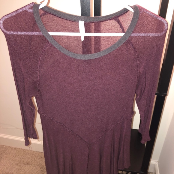 FREE PEOPLE LAYERING TOP - Picture 1 of 4